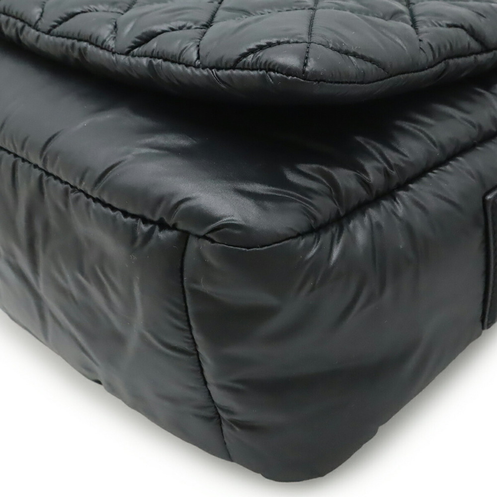 CHANEL Black Leather Shoulder Bag - Picture 4 of 9